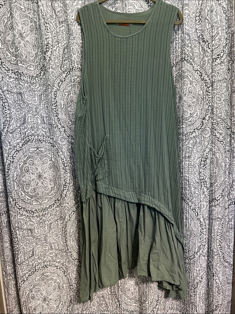 Blue Fish # 6230 Olive Green High-Low Layered sleeveless jumper